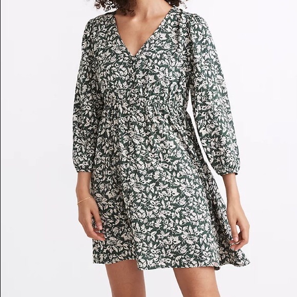 Madewell Dresses & Skirts - V-Neck, Button-Front Madewell Mini Dress in Forest Leaves, XXS